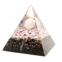 Isis Pyramide L Rosenquarz